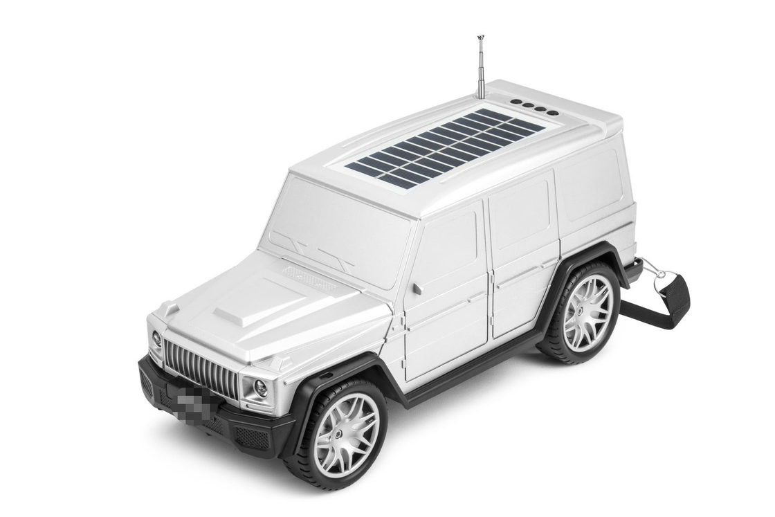 เครื่องเสียงแบบรถยนต์แบบคลาสสิค Bluetooth รวมแสงไฟฟ้าแสงอาทิตย์และฟังก์ชันวิทยุสําหรับการเดินทางในบ้าน