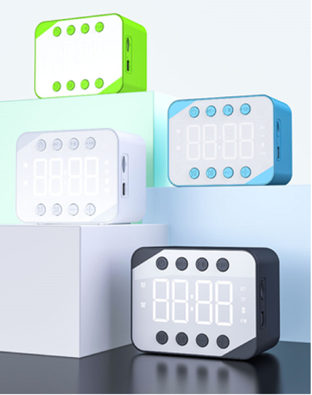 เครื่องเสียงบลูทูธ การ์ด TF การเล่นและการทํางานของนาฬิกา แบตเตอรี่ 800mAh กับเวลาเล่น 3-4 ชั่วโมง การออกแบบพลังงานต่ํา 3W