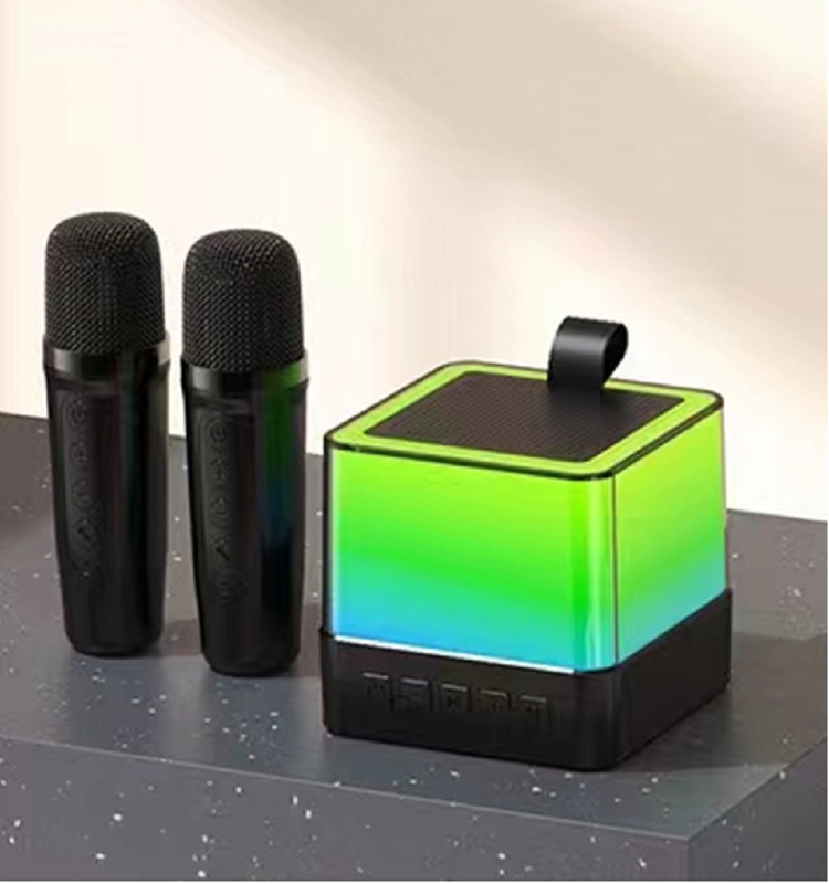สีหลากหลาย LED มินิคิวบ์ สเปคเกอร์ 89 มิลลิเมตร เสียงที่สมบูรณ์แบบสําหรับงานเลี้ยงและคาราโอเกะในสีดํา / ขาว / สีชมพู