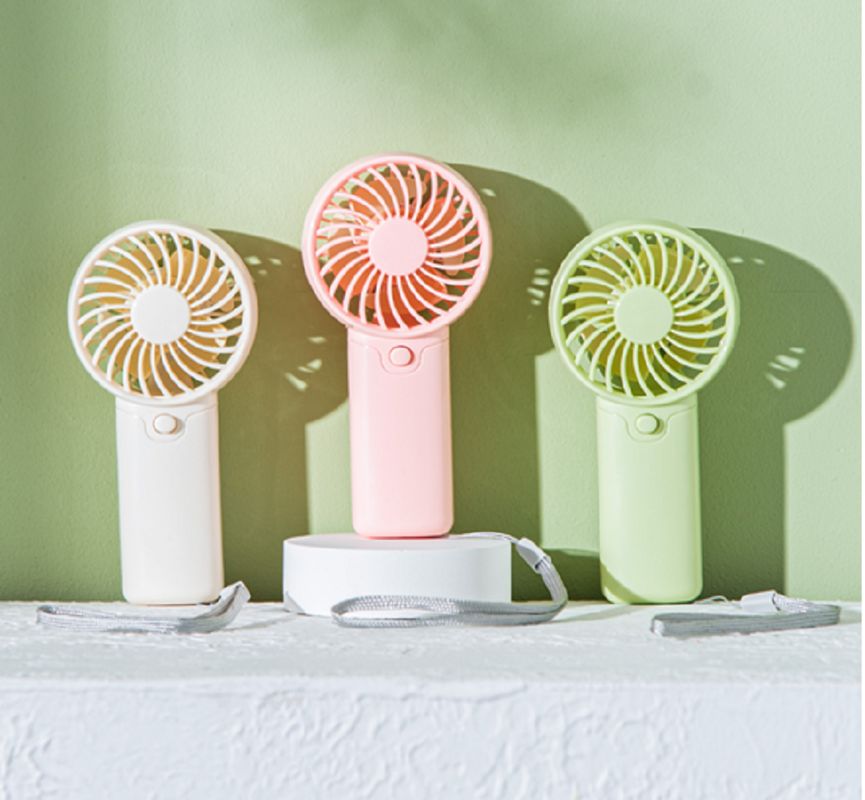 AAA แบตเตอรี่ แฟนมือ 2W ABS ร่าง 6 * 3.7 * 12.5 ซม. ขนาด 53.7 กรัม น้ําหนักเบา