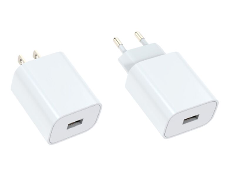 QC 18W USB-A รถชาร์จเร็ว สปั๊กสหรัฐอเมริกา การออกมวลความดันหลาย พัสดุ PE กระชับ